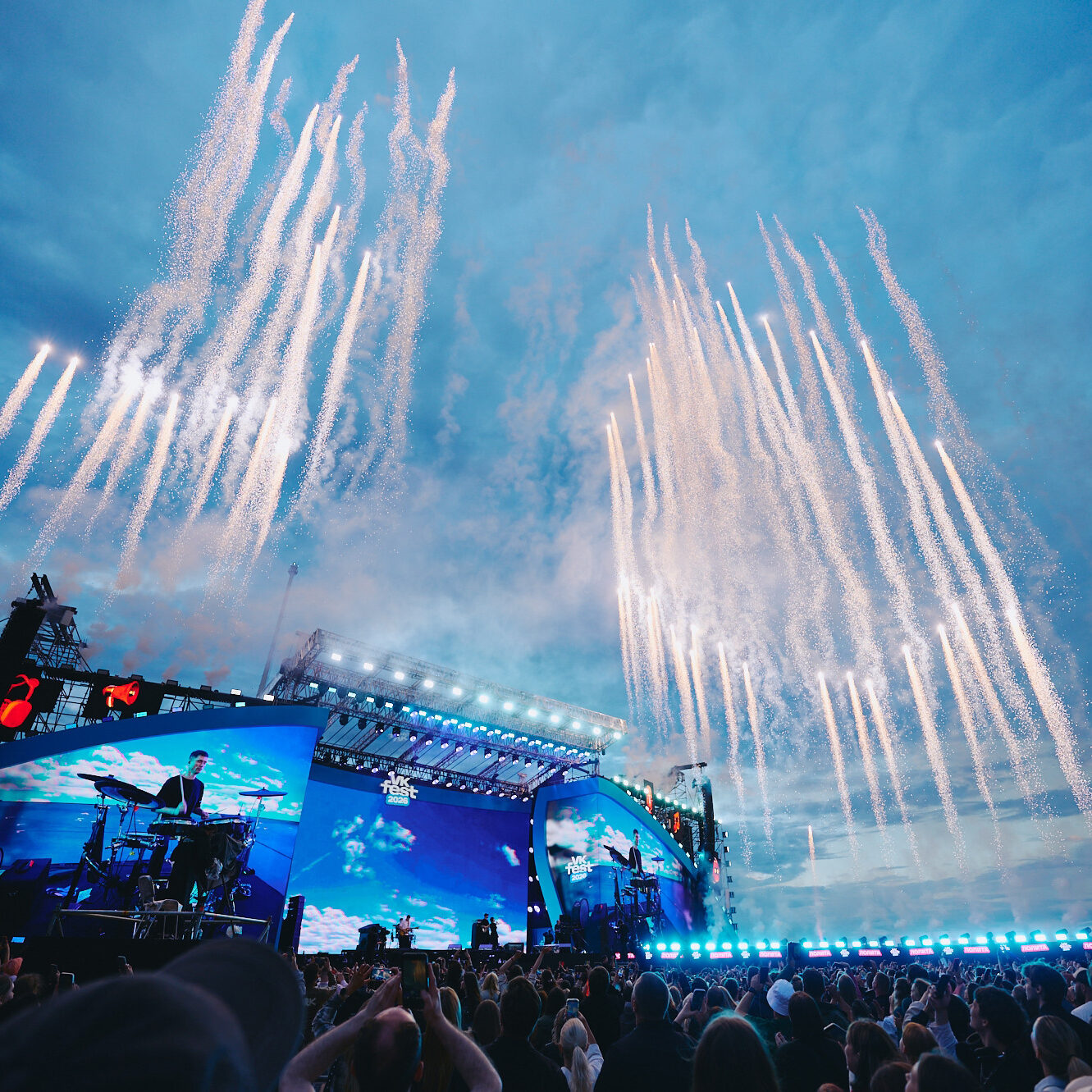 VK Fest в Санкт-Петербурге: 70 тысяч посетителей и секретный гость — Ваня Дмитриенко