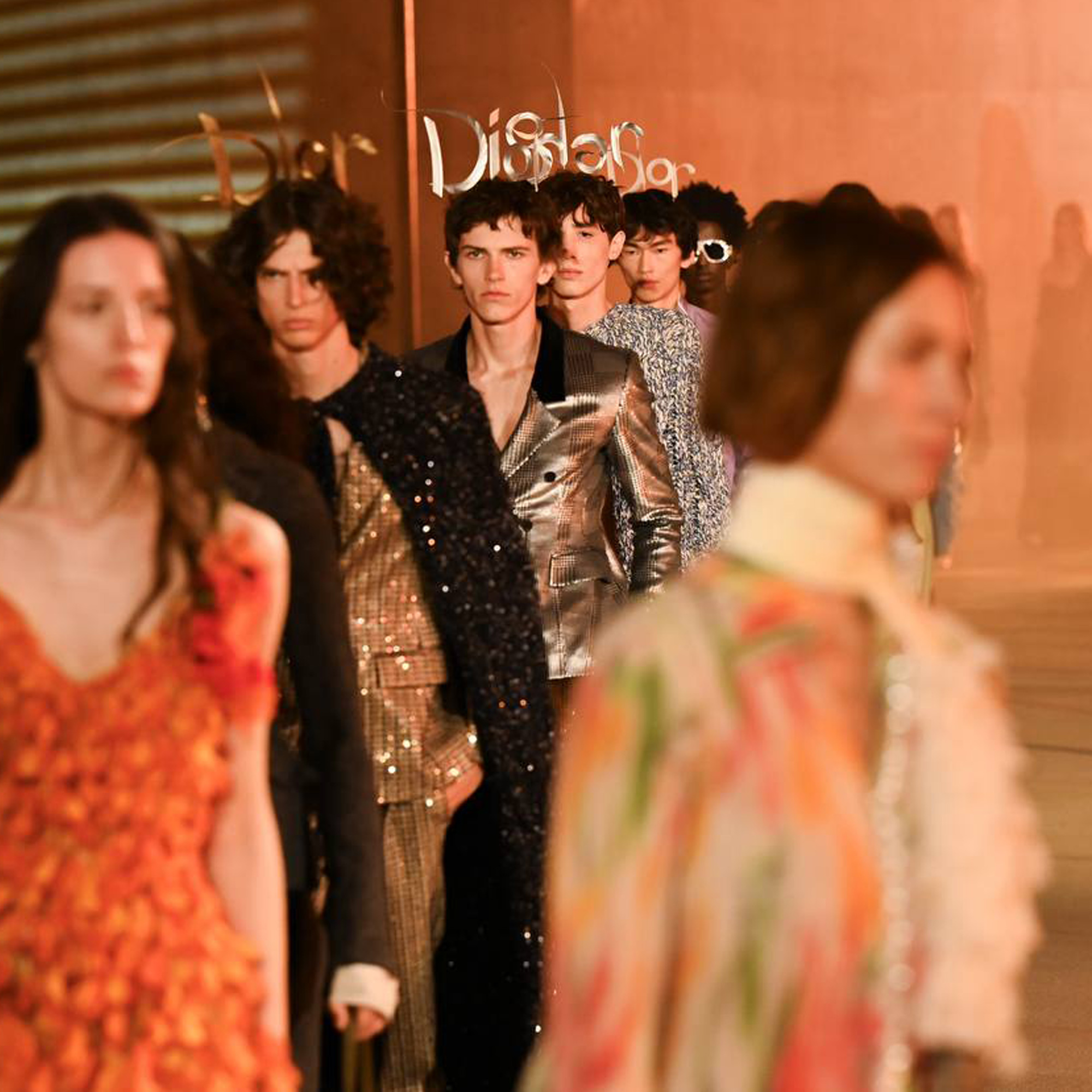Dior Cruise 2027: семь главных слов дебютной круизной коллекции Джонатана Андерсона